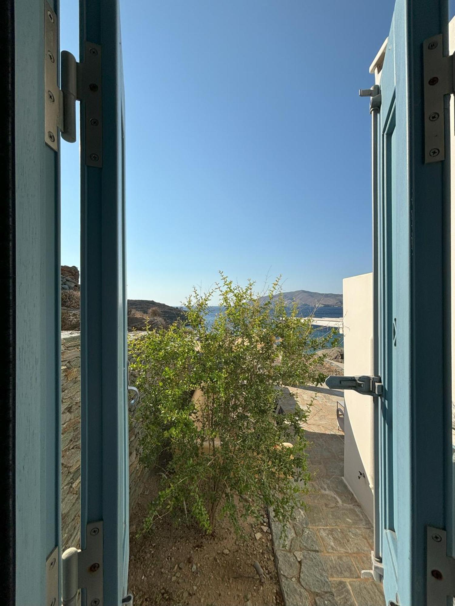 Almyra Yellow Villa Kythnos Ngoại thất bức ảnh